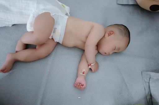 库尔勒宝宝短发型女